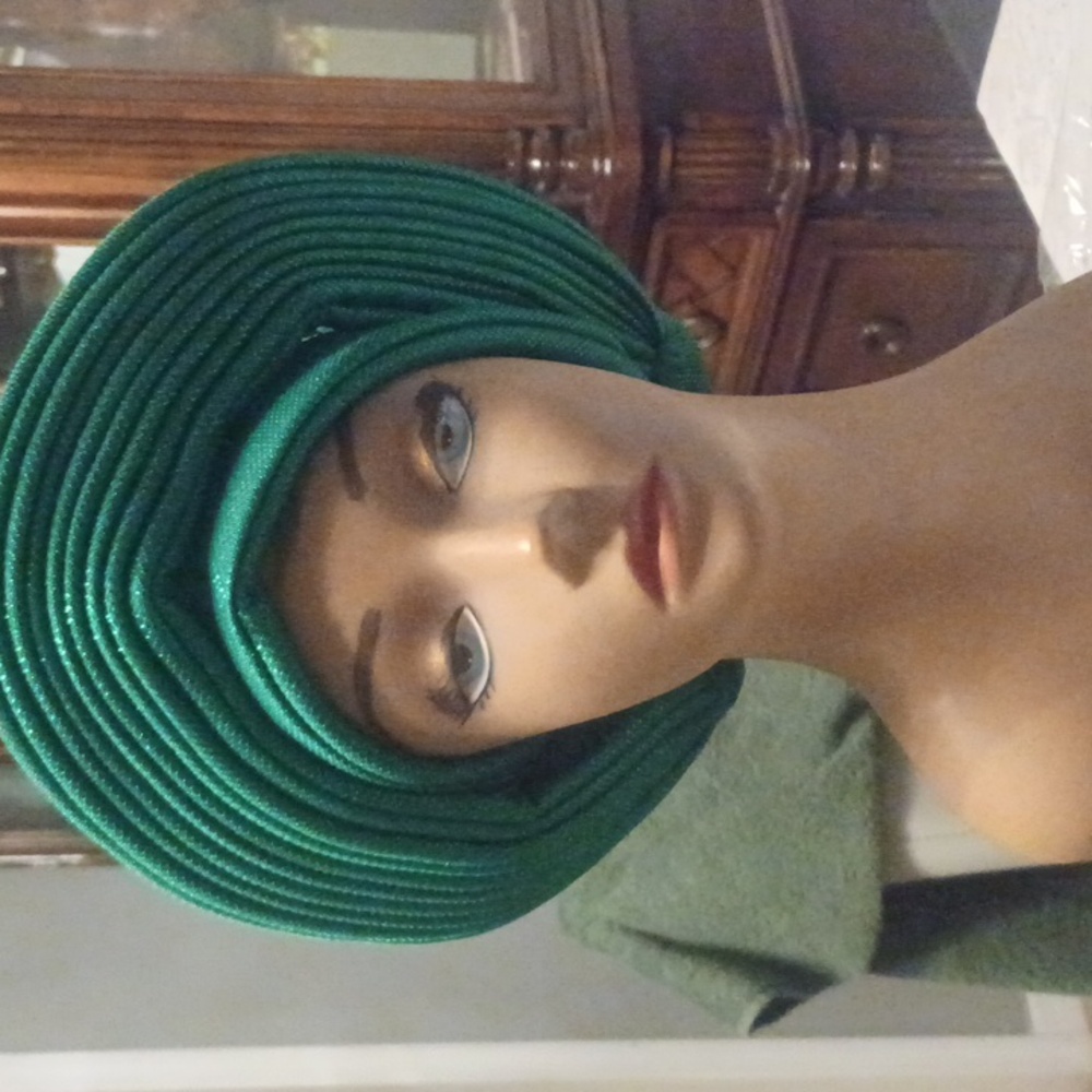 2 PIECE TURBAN HEAD SET, GREEN SHIMMERY,  NEW